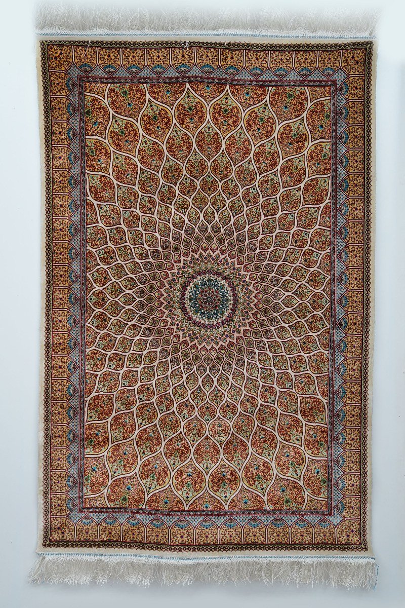 Golden Amber Medallion Silk Rug