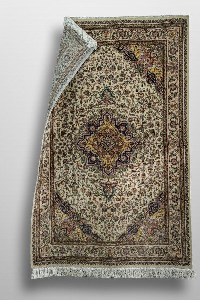 Cream Floral Medallion Silk Rug — 5