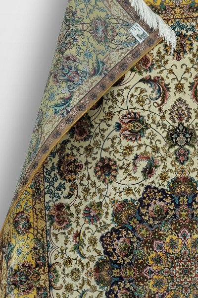 Golden Ivory Floral Silk Rug — 3